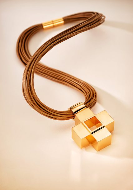 Reinhold Schroers Germany , jewelleryphotography Uhrenfotograf Schmuckfotograf Werbefotograf